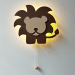 מנורת קיר דגם אריה