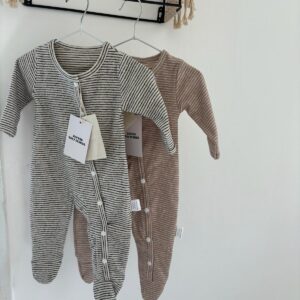 אוברול פסים חום ולבן